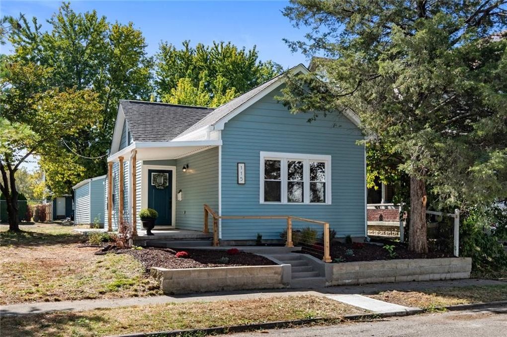 Flipping houses in Indianapolis continues both through downtown, urban living as well as the more residential, suburban neighborhoods. Are you ready to start flipping houses in Indianapolis, IN?